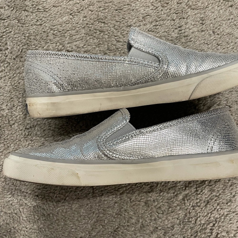 ✨ sperry flats! - Picture 7 of 8